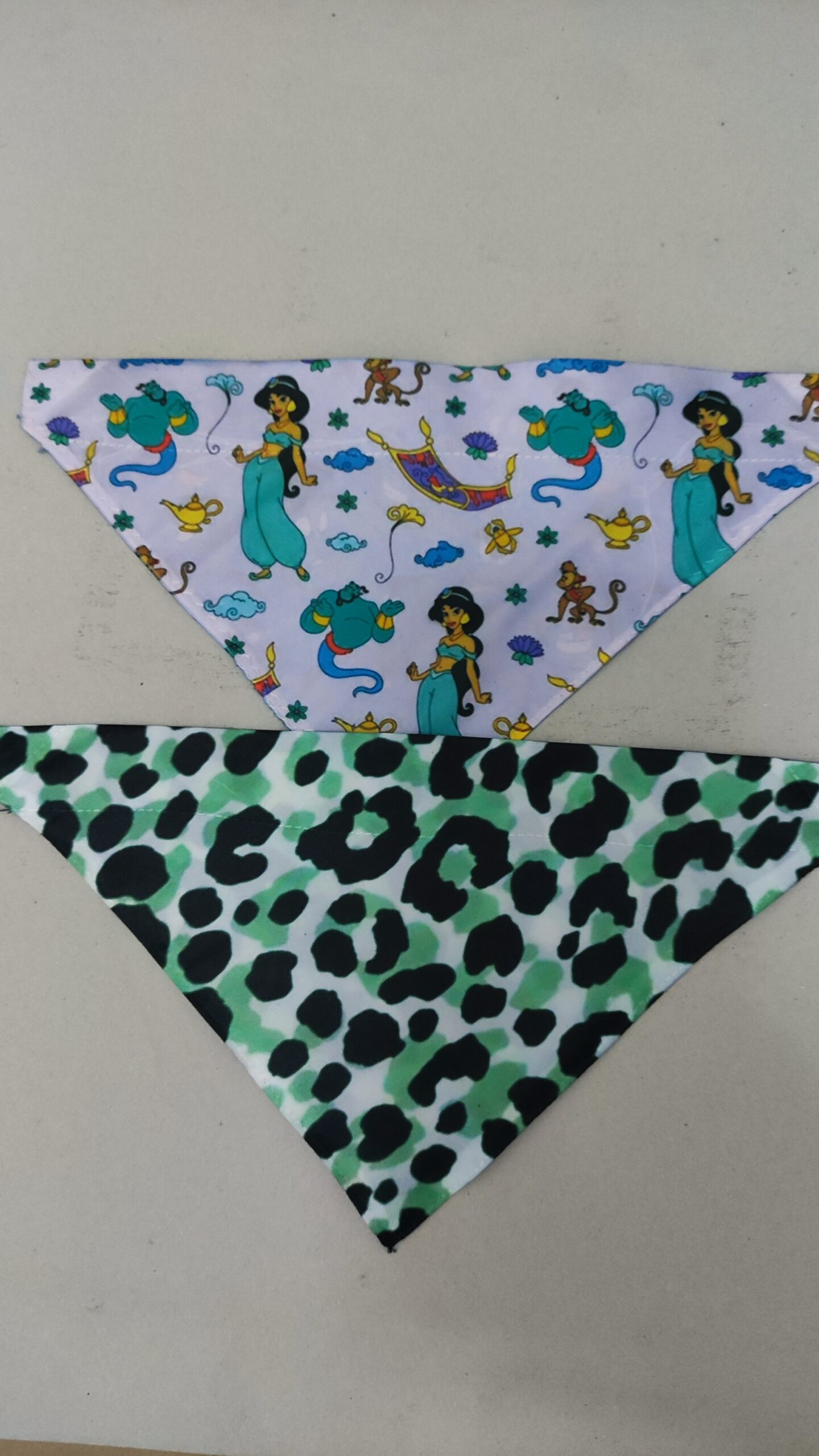 Bandanas personalizables para mascotas - Imagen 9