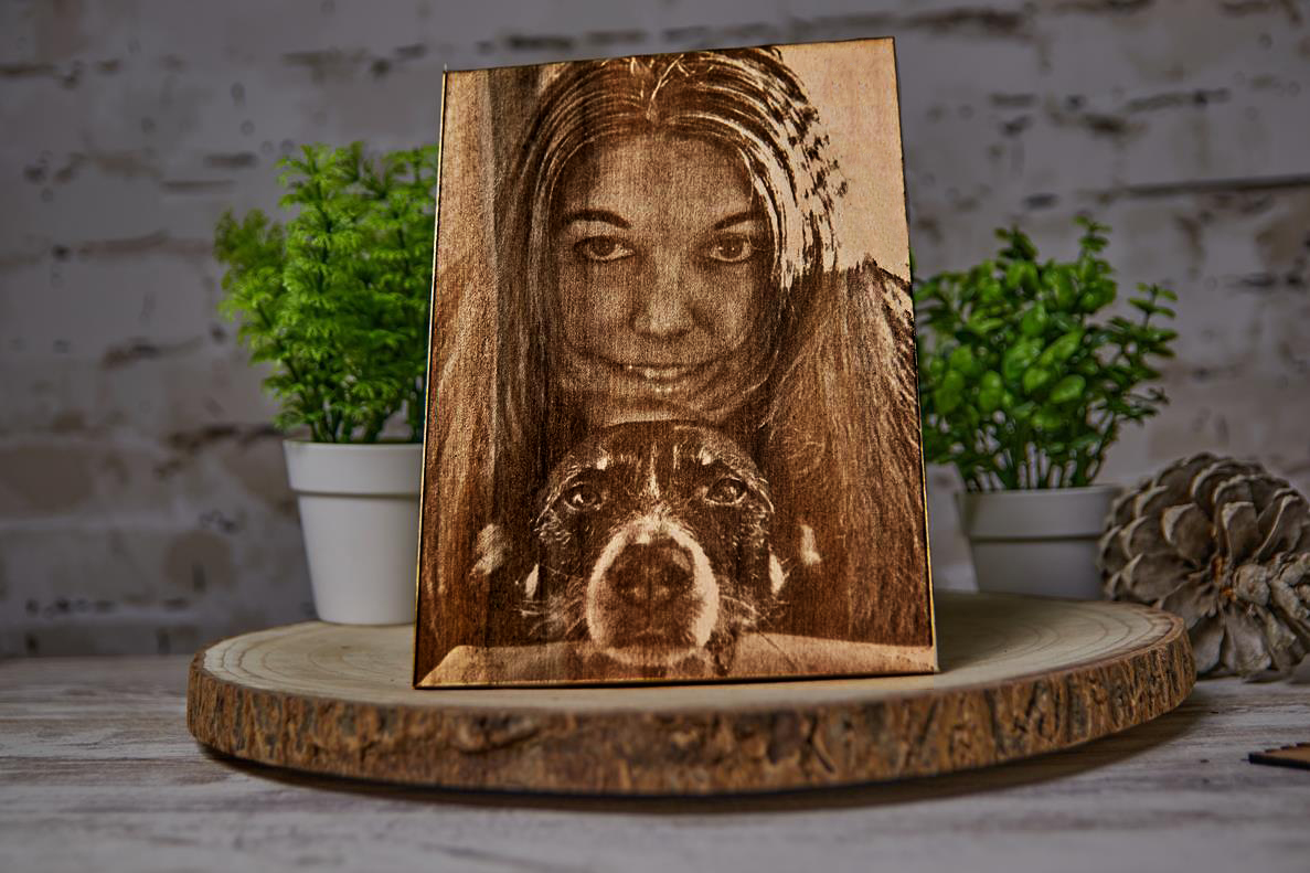 Cuadro grabado de madera personalizable