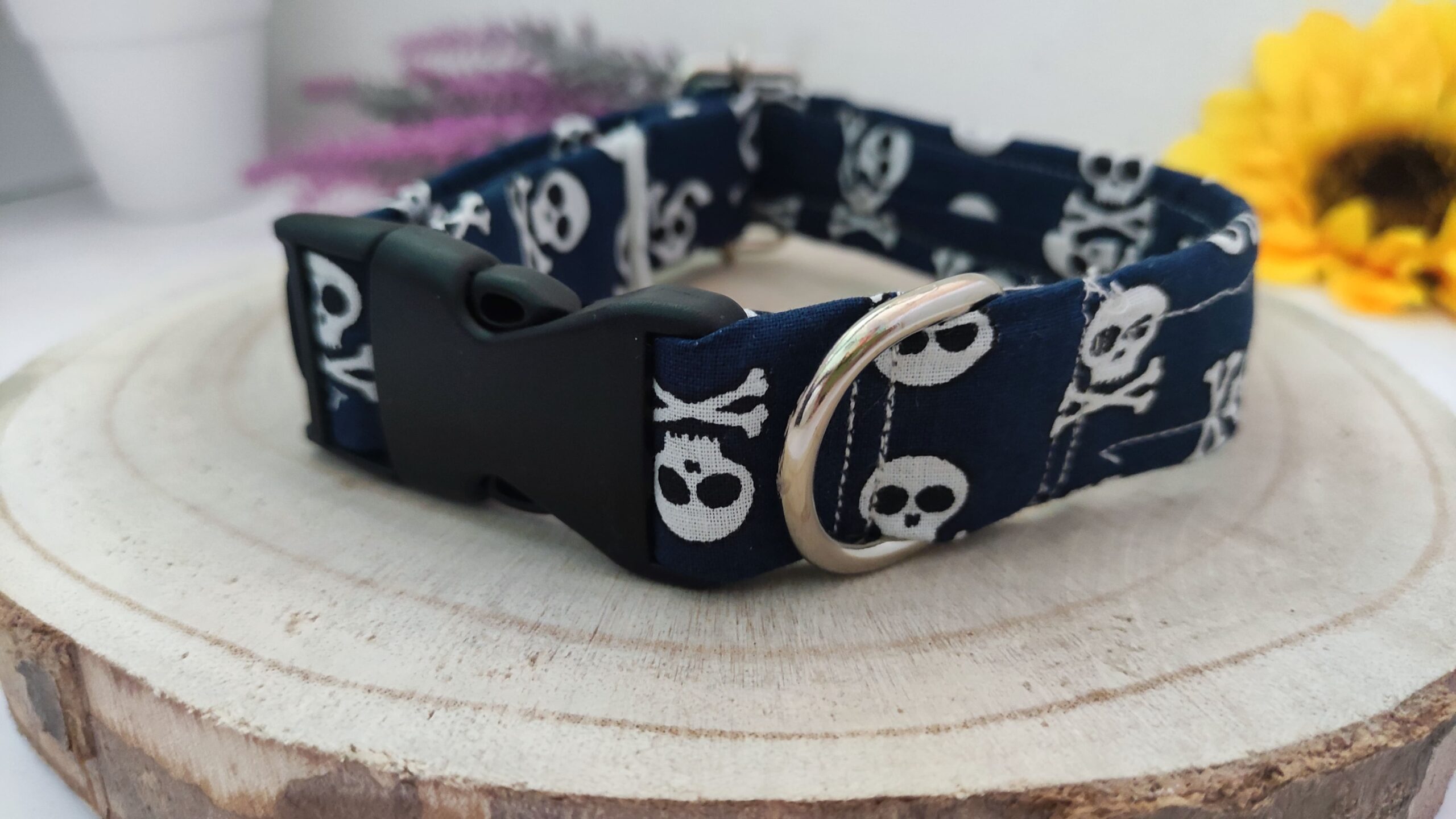 Collar para perro tipo click con diseño Pirata