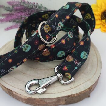 Correa para perro con diseño de Calaveras mexicanas
