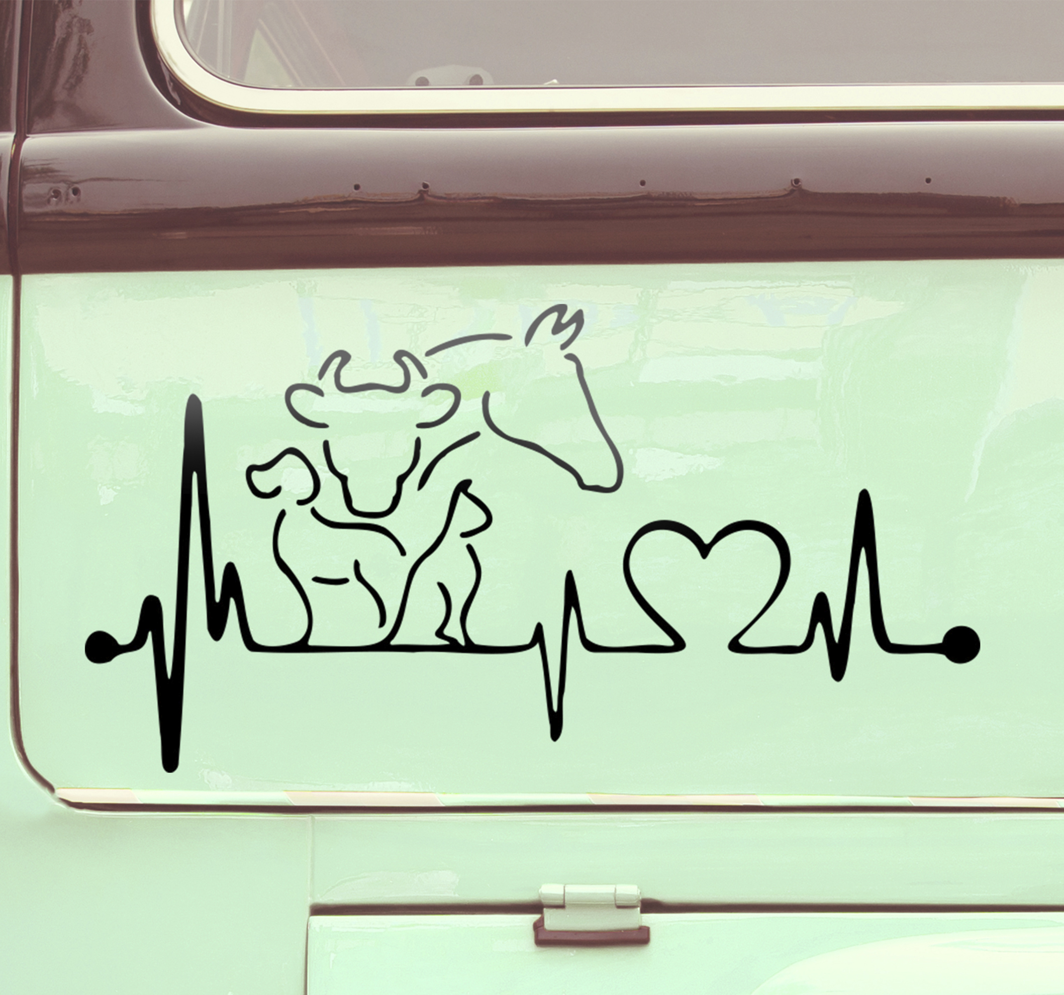 Vinilo para coche "Amor animal"