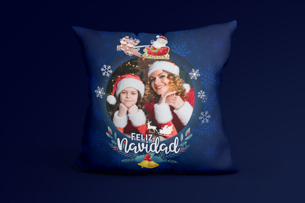 Cojín Personalizable de Navidad: Tus Recuerdos, Nuestra Magia - Imagen 6